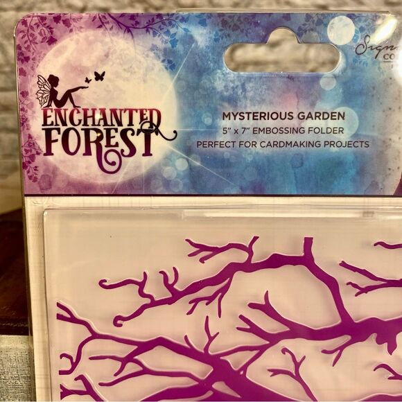 Crafters Companion NWT Embossing Folder Enchanted Forest Mysterious Garden - Picture 3 of 4